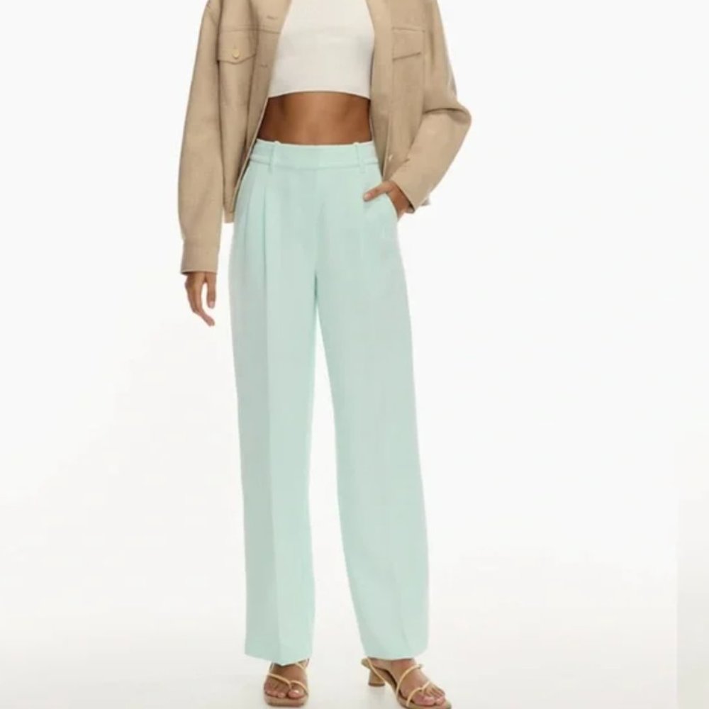 Aritzia Wilfred Effortless Cropped Pants, Tall in Subtle Mint Sz 00